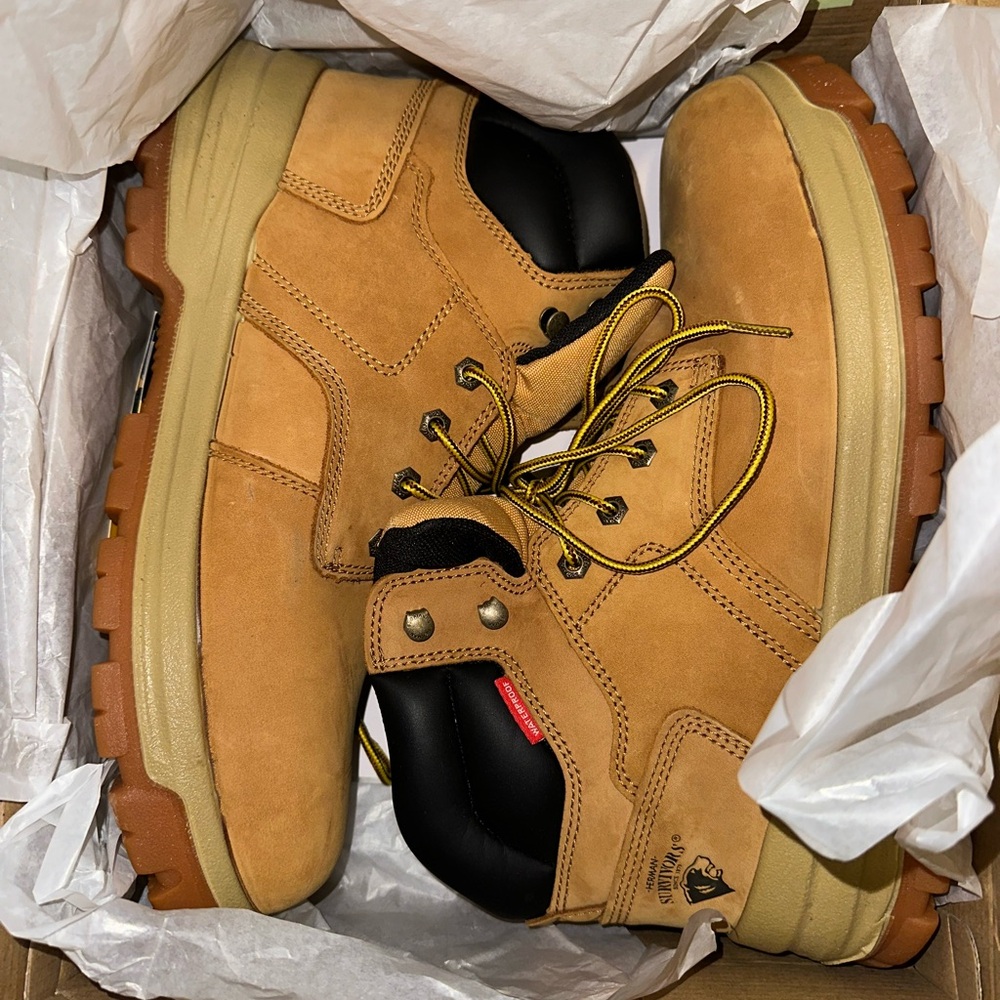 Men's Tan and Black Leather WaterproofWork Boots Size 13